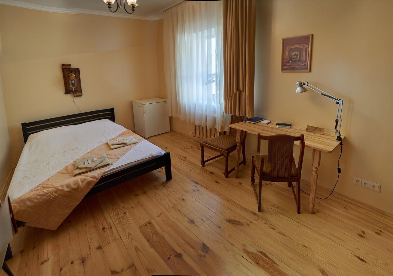 Odessa Comfort House Aparthotel Exterior photo